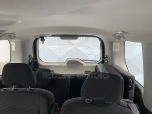 Nissan Serena 2018 Black