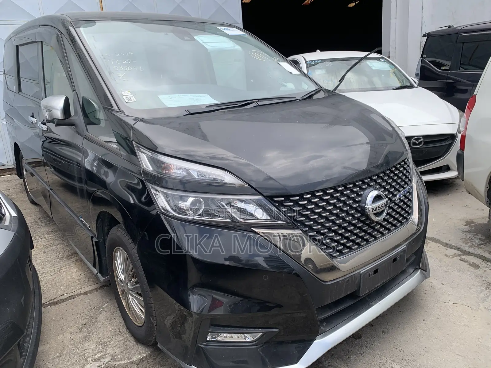 Nissan Serena 2018 Black