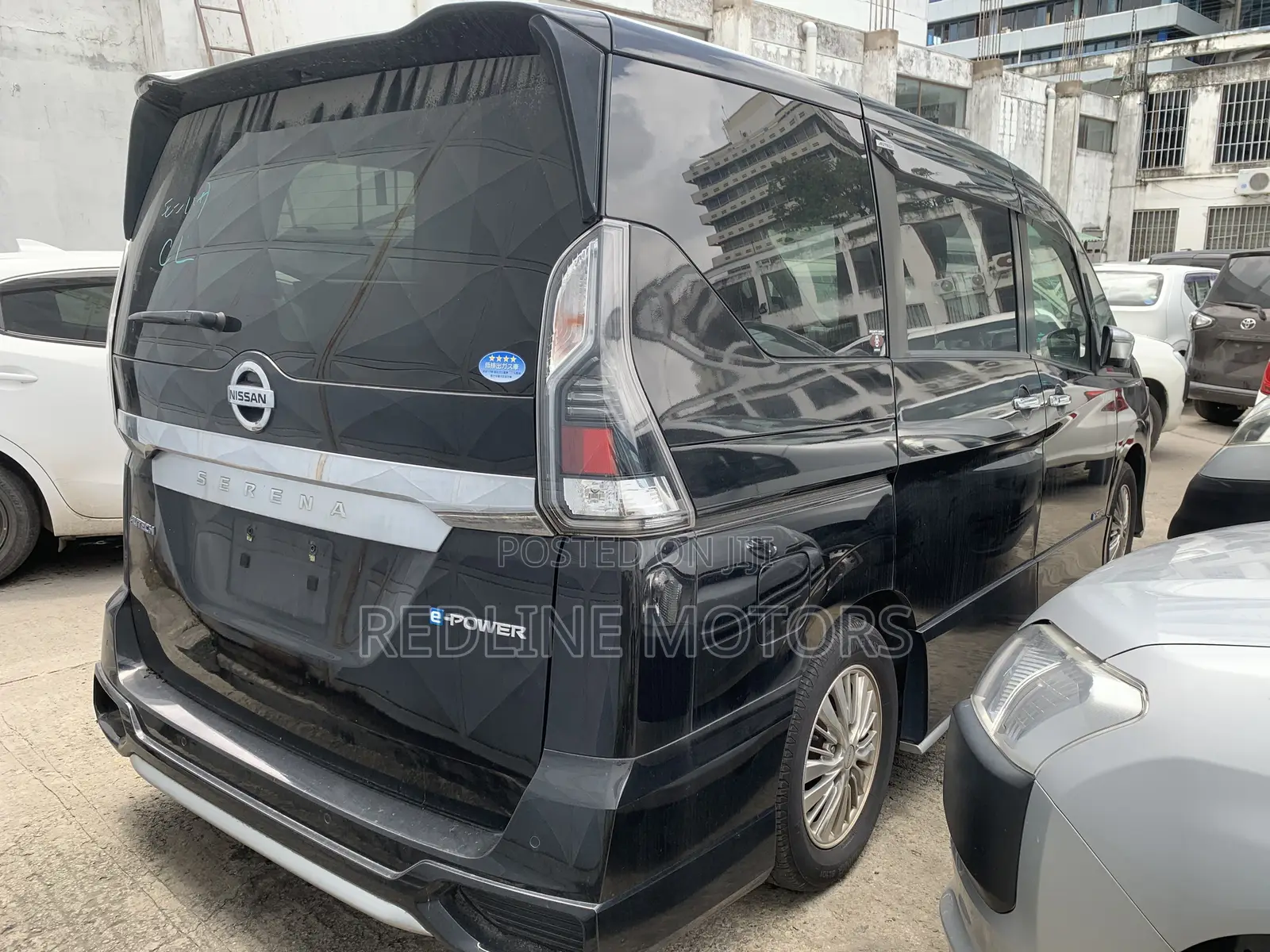 Nissan Serena 2018 Black