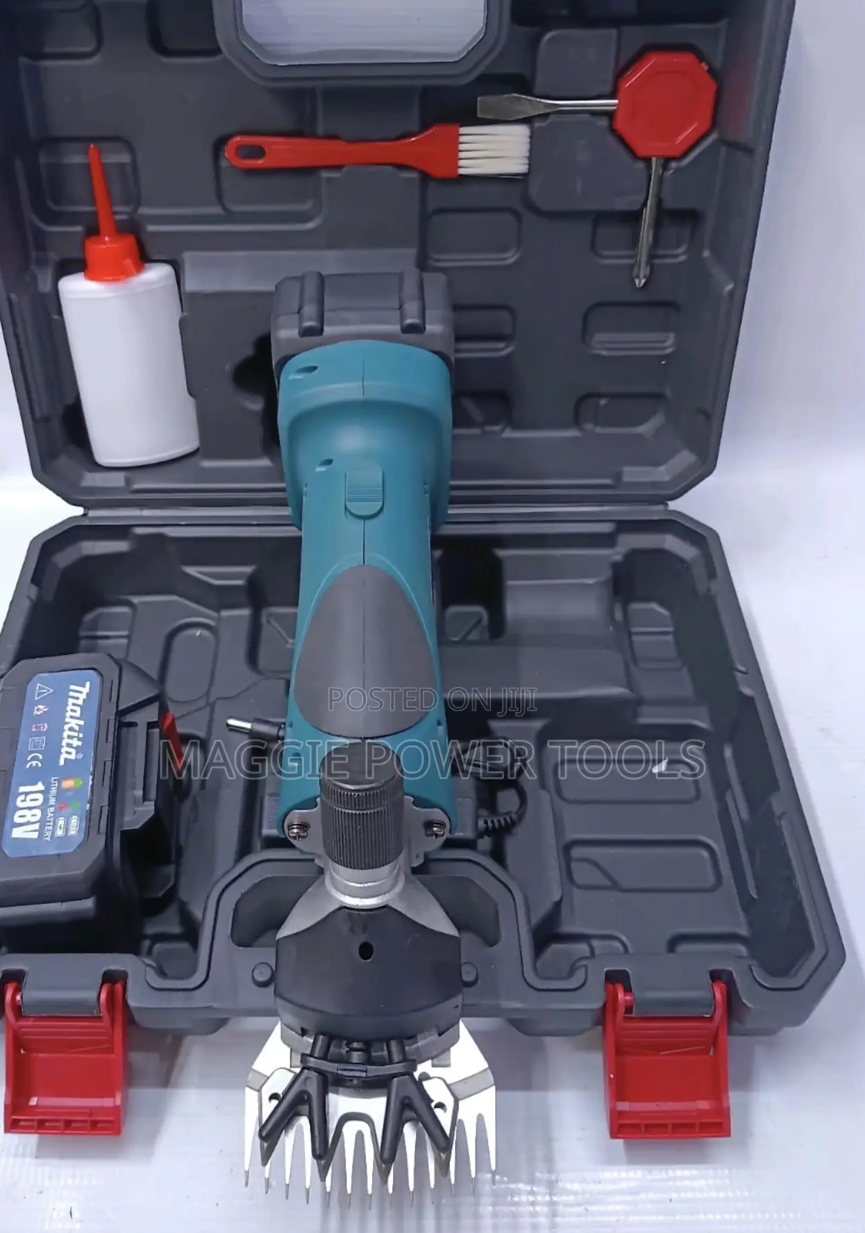 Makita Cordless Sheep Clipper/ Sheep Shaving Machine