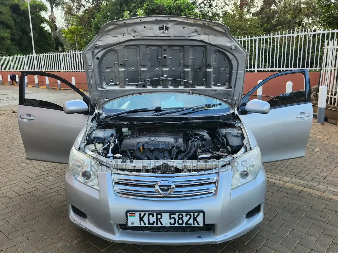 Toyota Axio 2011 Silver