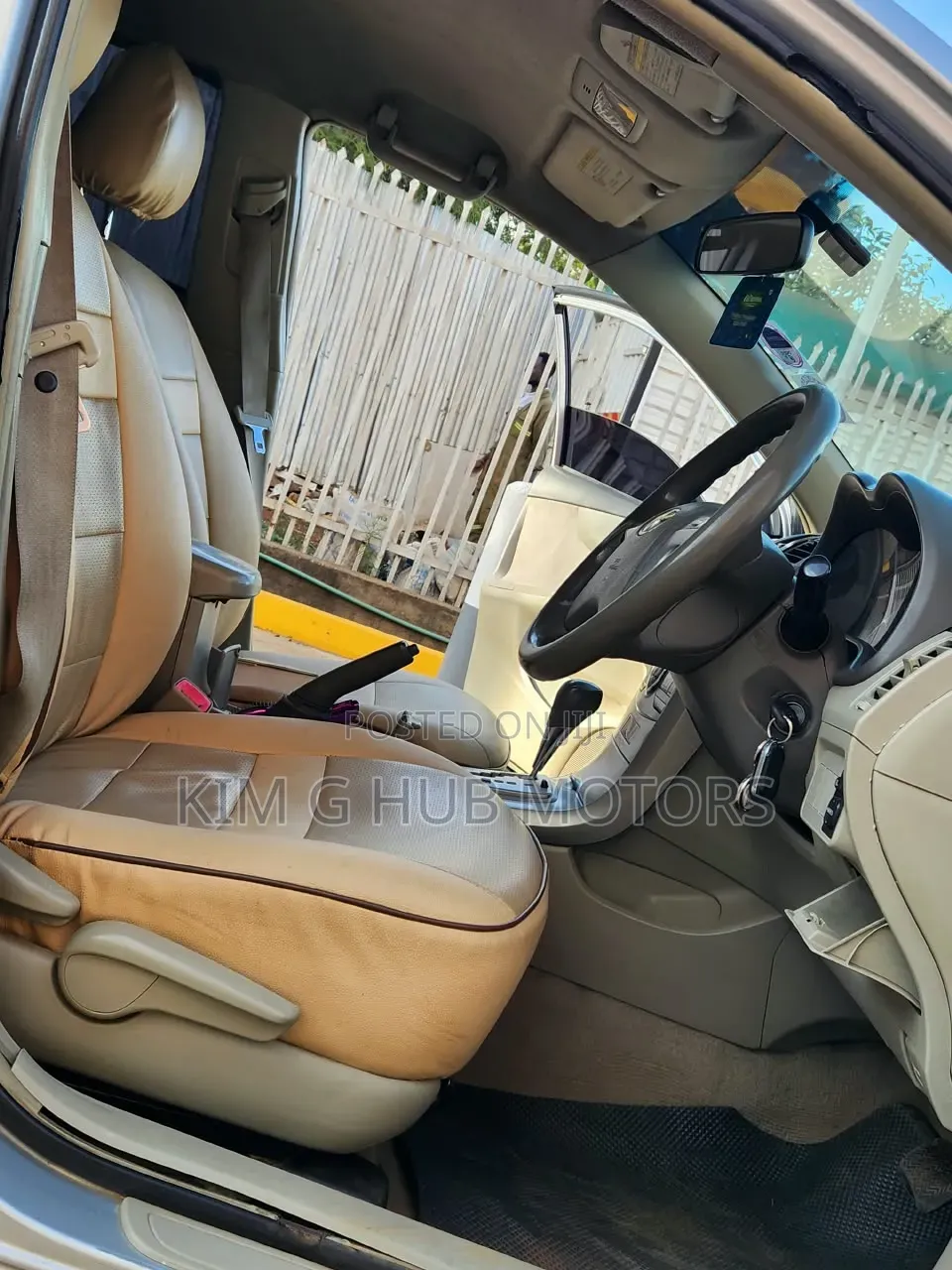 Toyota Axio 2011 Silver