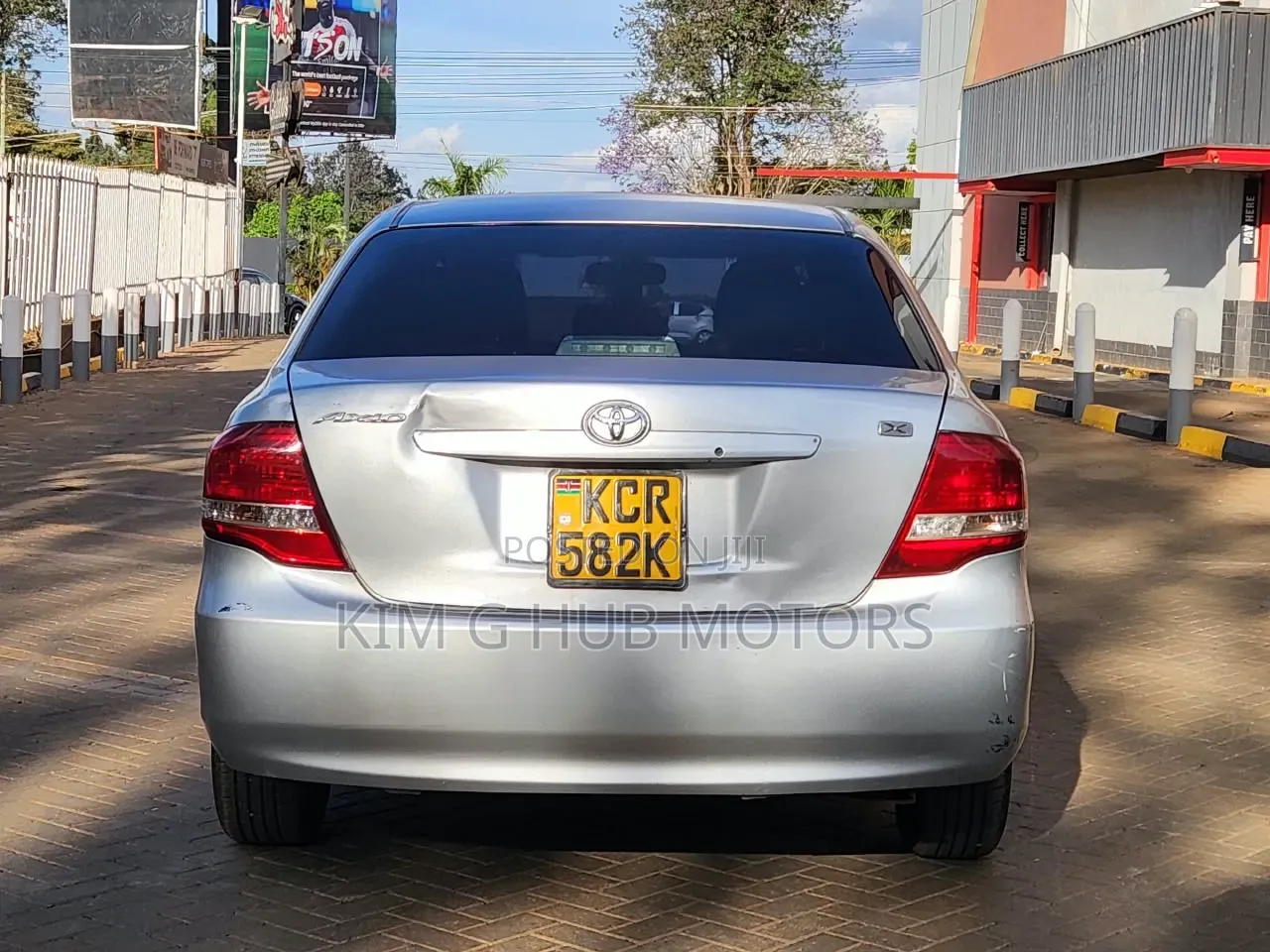 Toyota Axio 2011 Silver