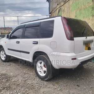 Nissan X-Trail 2004 White