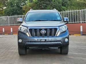 Toyota Land Cruiser Prado 2.8 D-4D 2015 Gray
