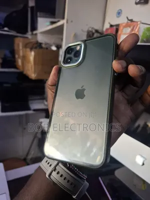 Apple iPhone 11 Pro Max 64 GB Green