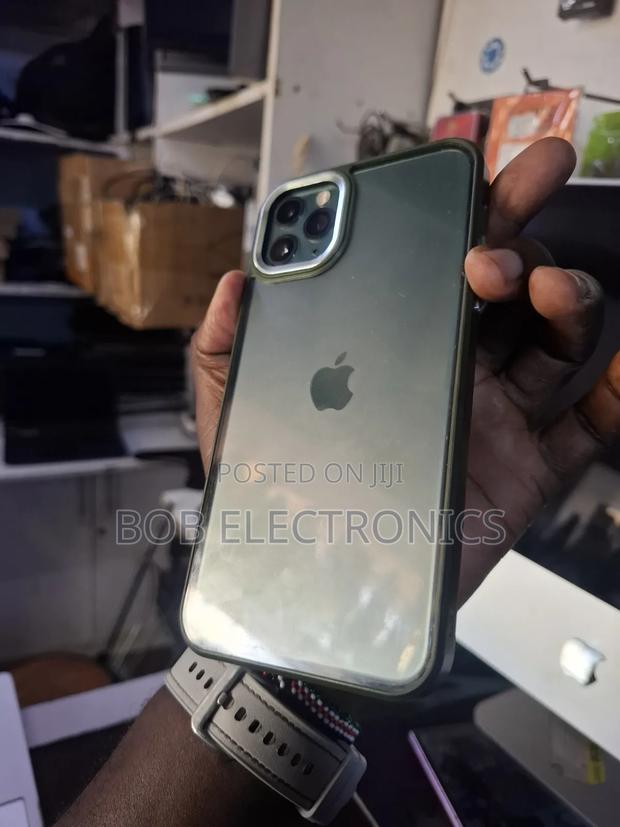 Apple iPhone 11 Pro Max 64 GB Green