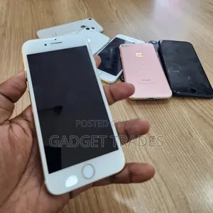 Apple iPhone 7 32 GB Gold