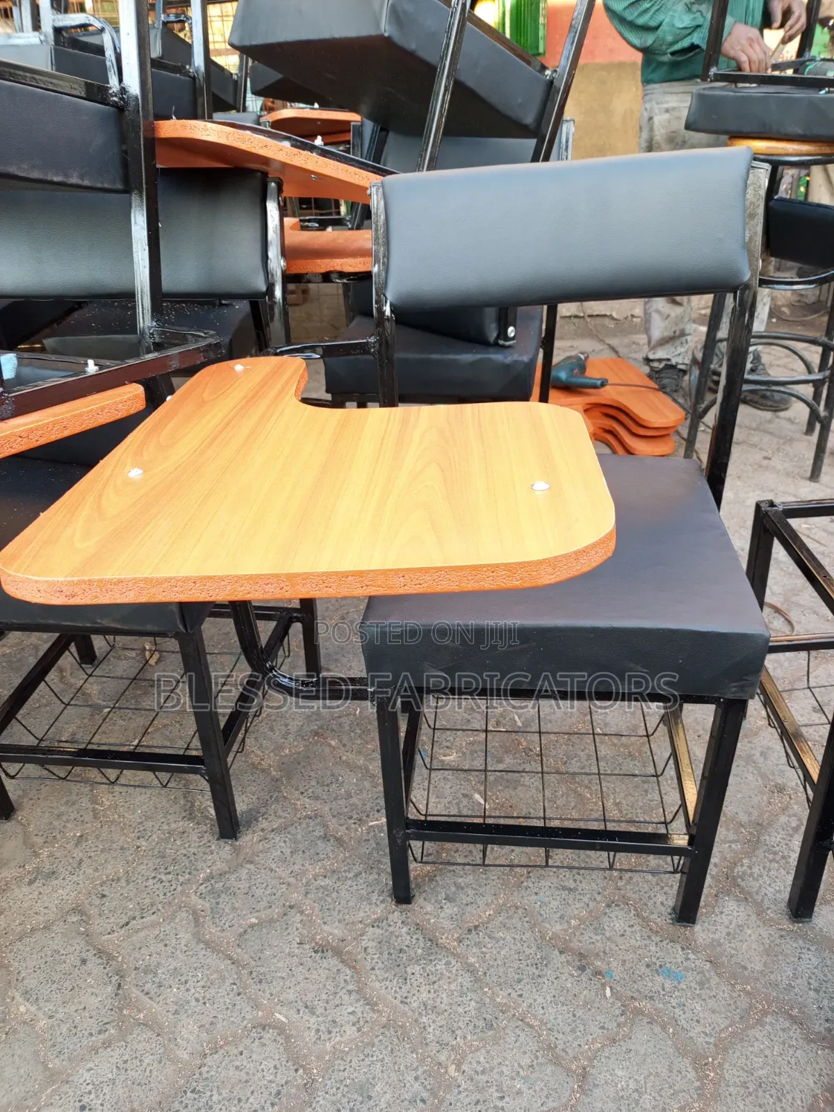 Lectures Chair