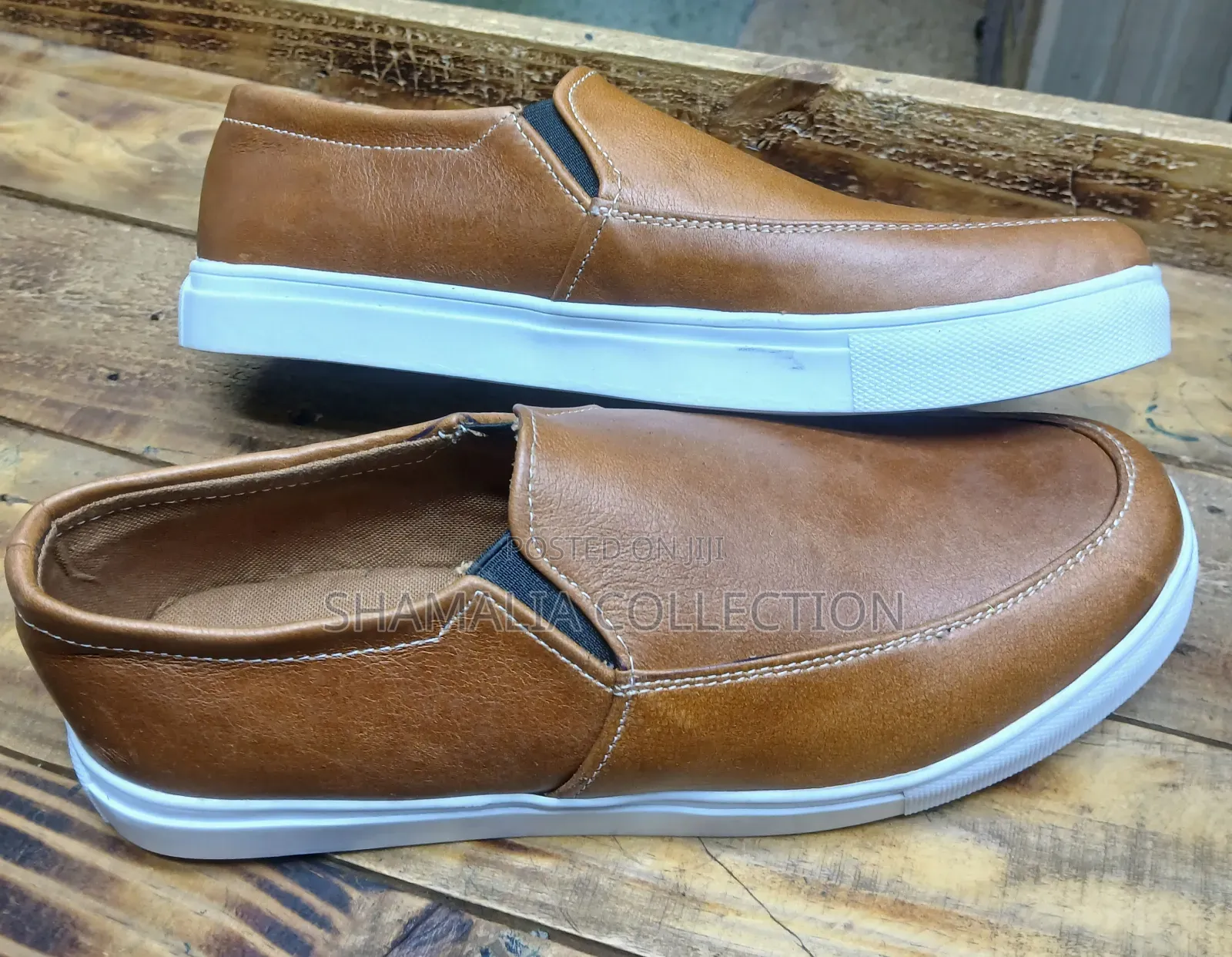 Sneakers Available in Bulk