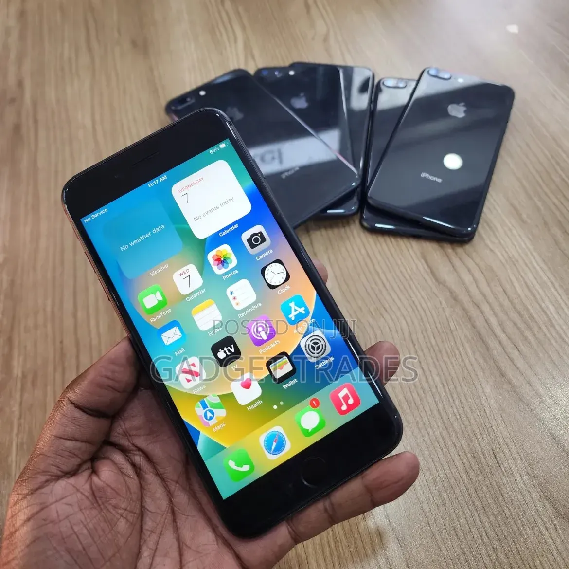 Apple iPhone 8 Plus 64 GB Black