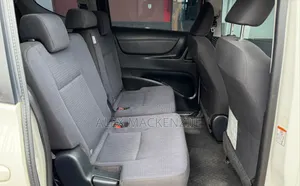 Toyota Sienta 2016 White