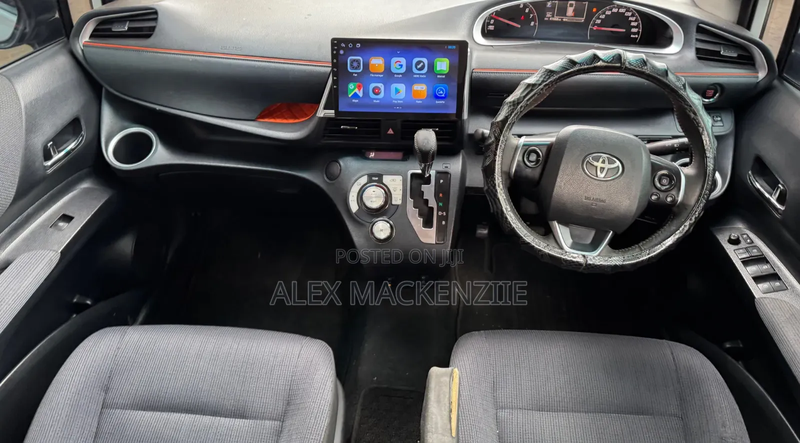 Toyota Sienta 2016 White