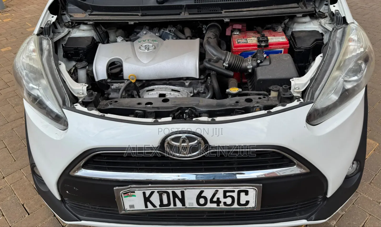 Toyota Sienta 2016 White