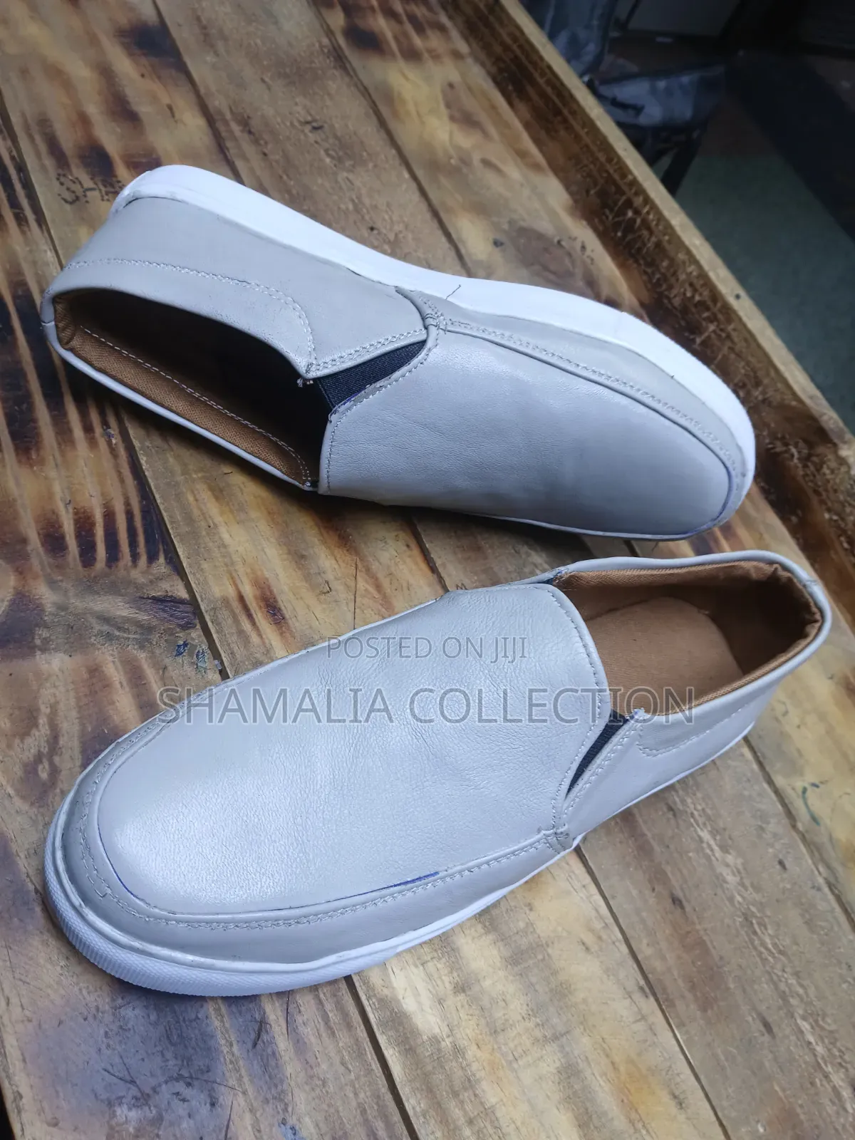 Light Grey Sneakers in Bulk