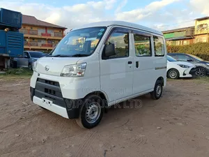 Daihatsu Hijet 2019 White