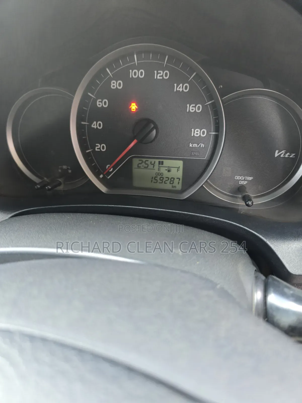 Toyota Vitz 2012
