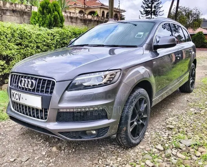 Audi Q7 3.0 TDI Quattro 2012 Gray