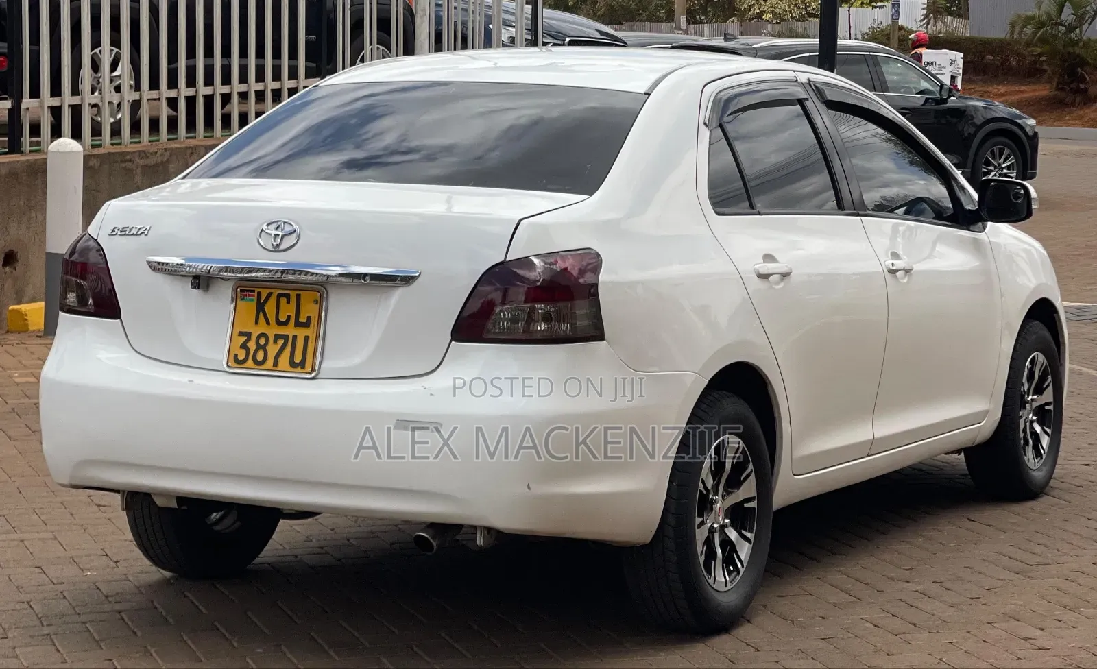 Toyota Belta 2010 White