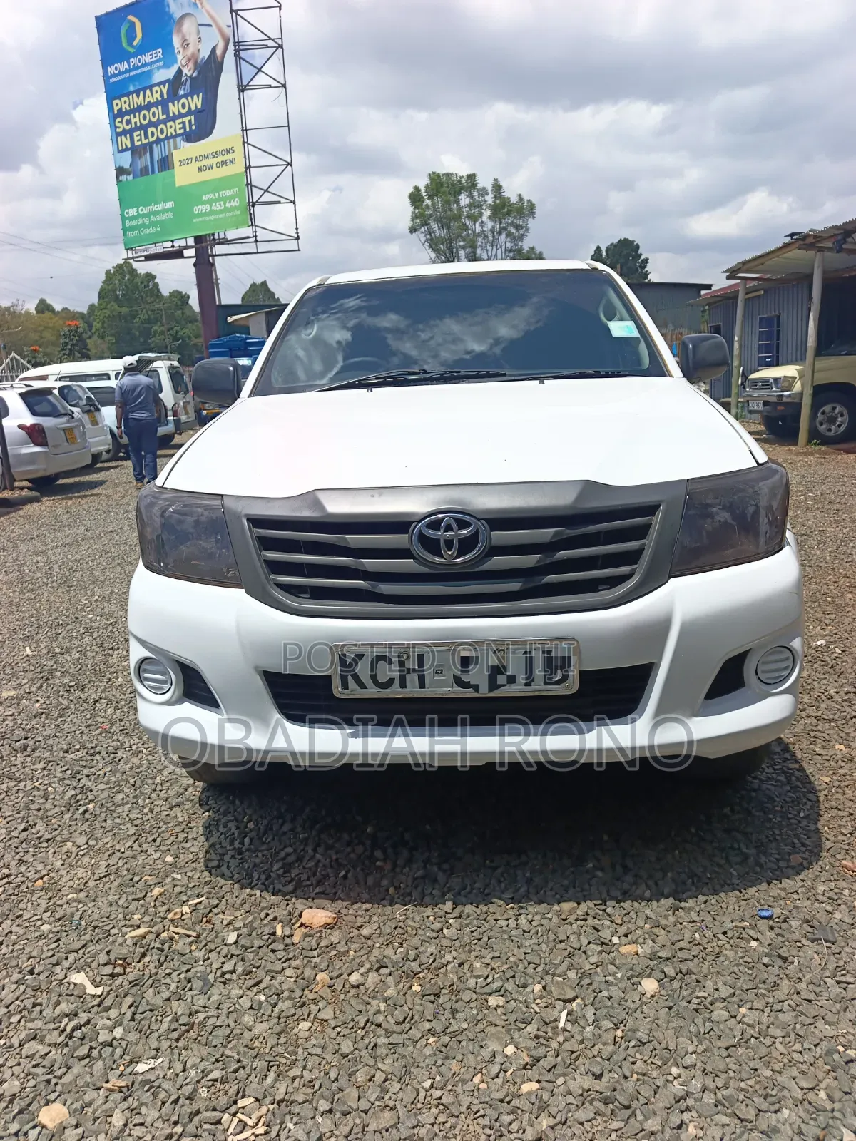 Toyota Hilux 2016 White