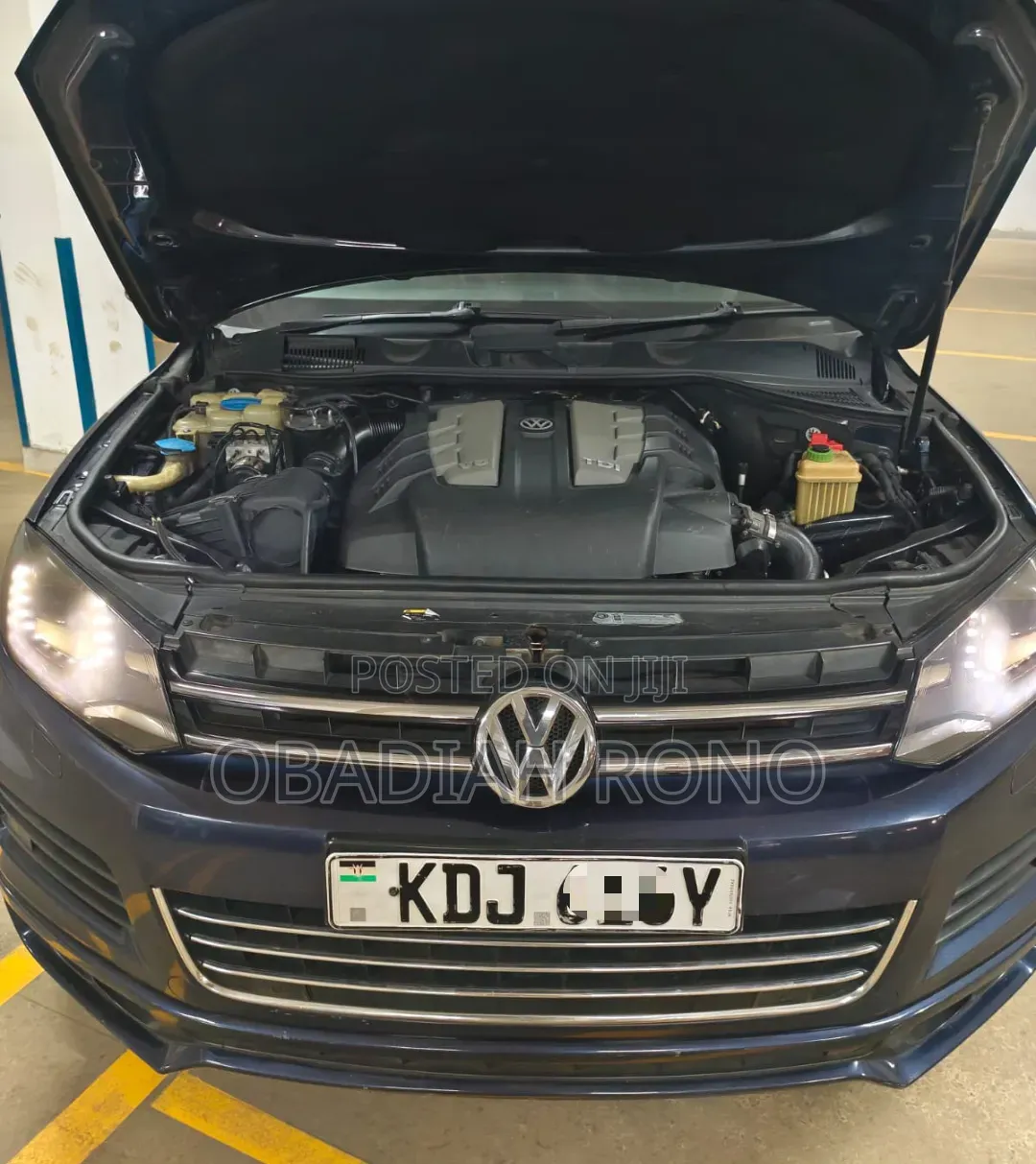 Volkswagen Touareg 2016 Blue