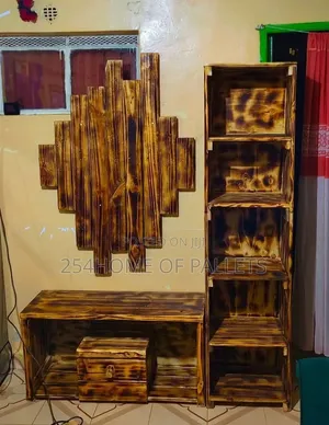 Pallet Wall Mounted Pallet TV Stand