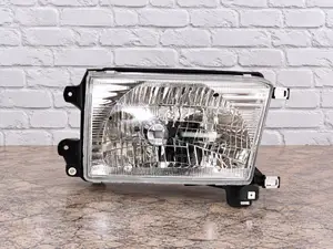 Depo Head Lamp / Light Toyota Hilux Surf 1999/2000/2001/2002