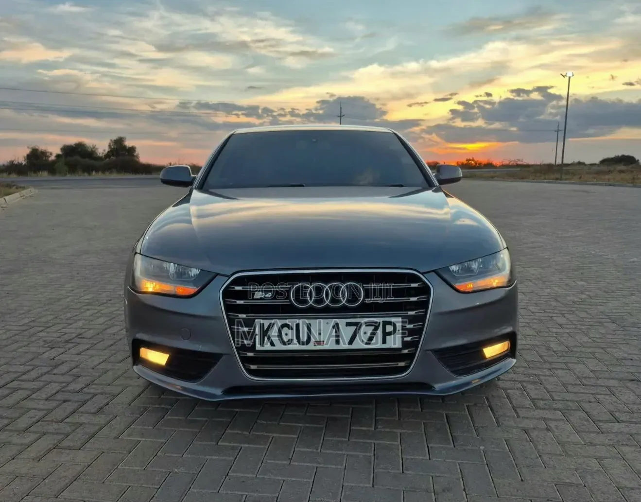 Audi A4 1.8 TSFI Automatic 2012 Gray