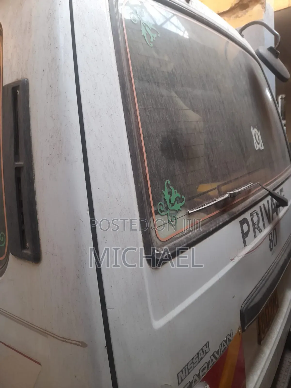 Nissan Caravan (Urvan) 2002 White