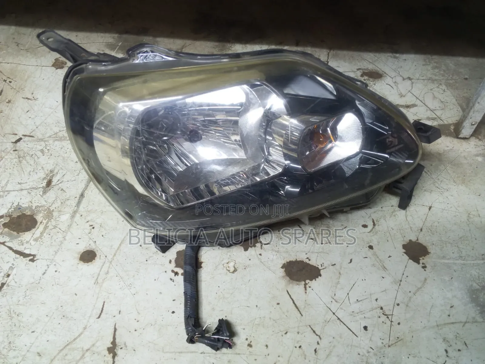 Porter 2012 Non Xenon