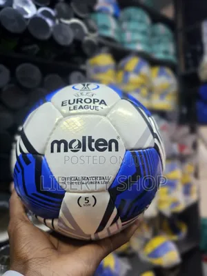 Molten Size 5 Soccer Football – Standard Training, Practice & Match