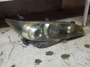 Toyota Wish 2012 Xenon Headlight
