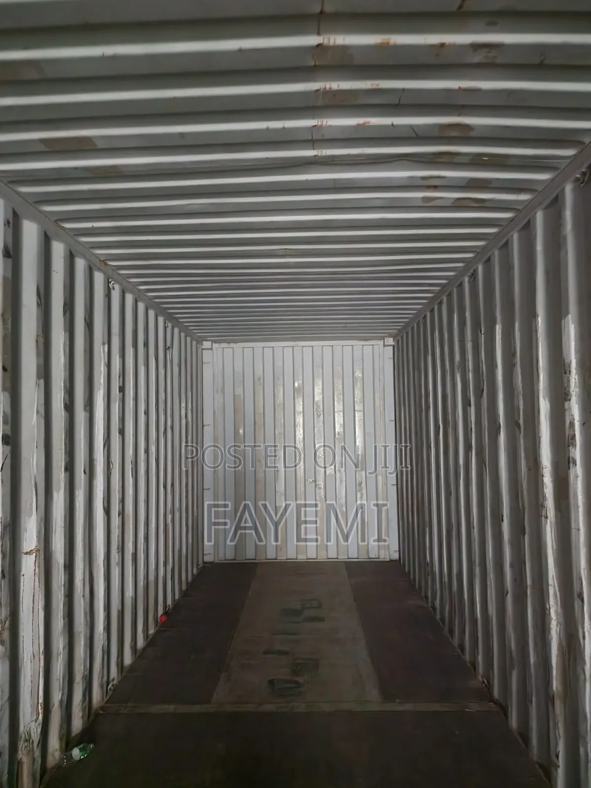 20ft Containers Ready for Immediate Collection