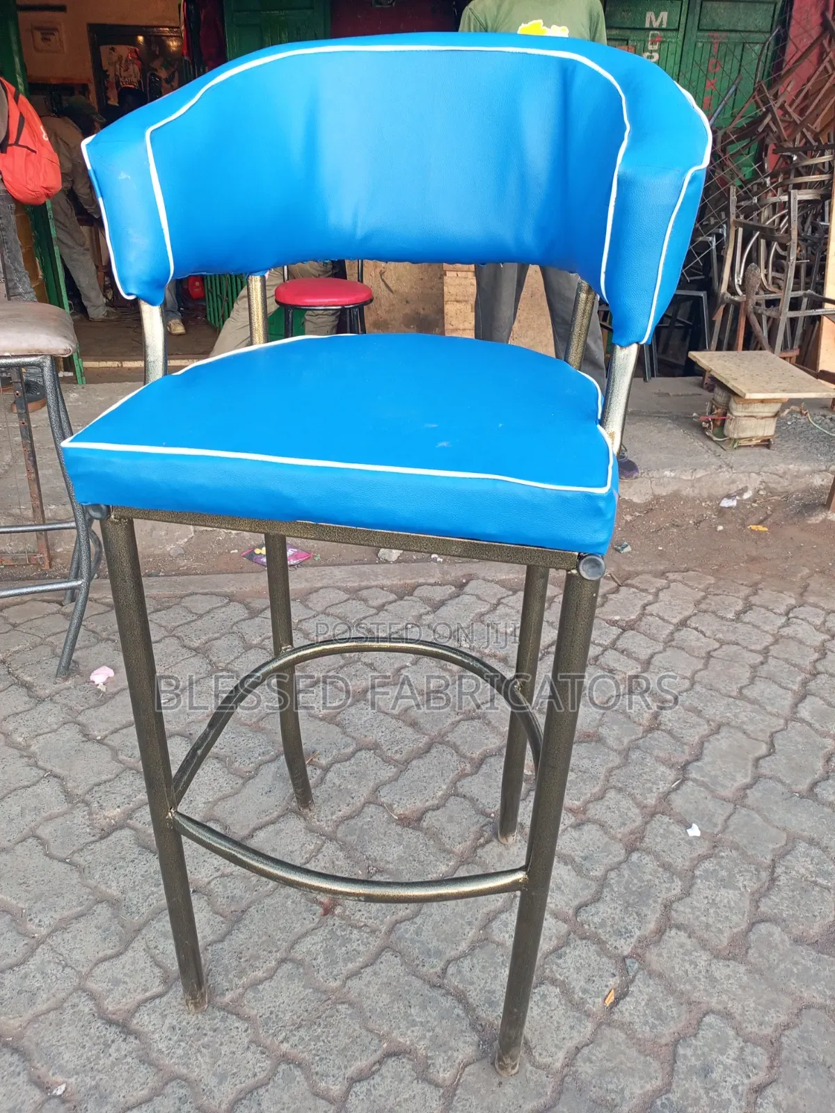 Spring Club Chair