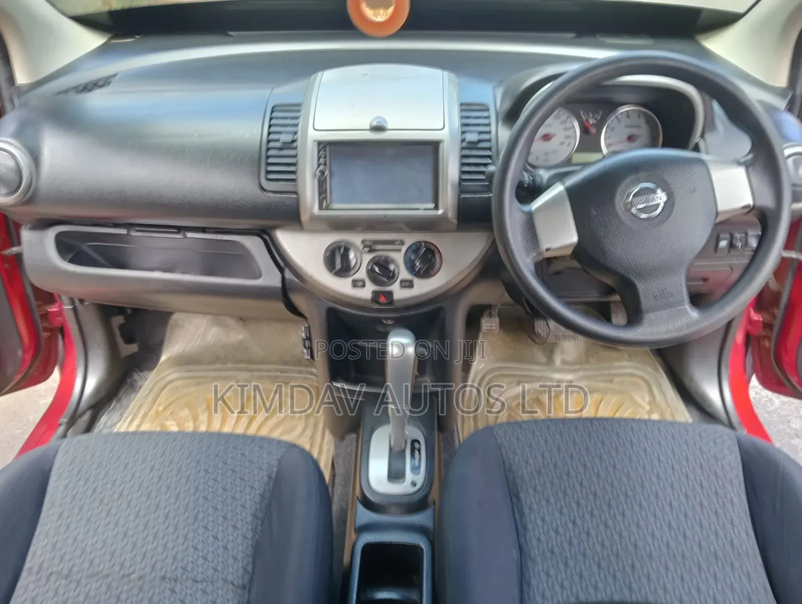 Nissan Note 1.4 2012 Red