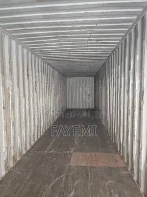 40ft Containers – More Space, More Possibilities