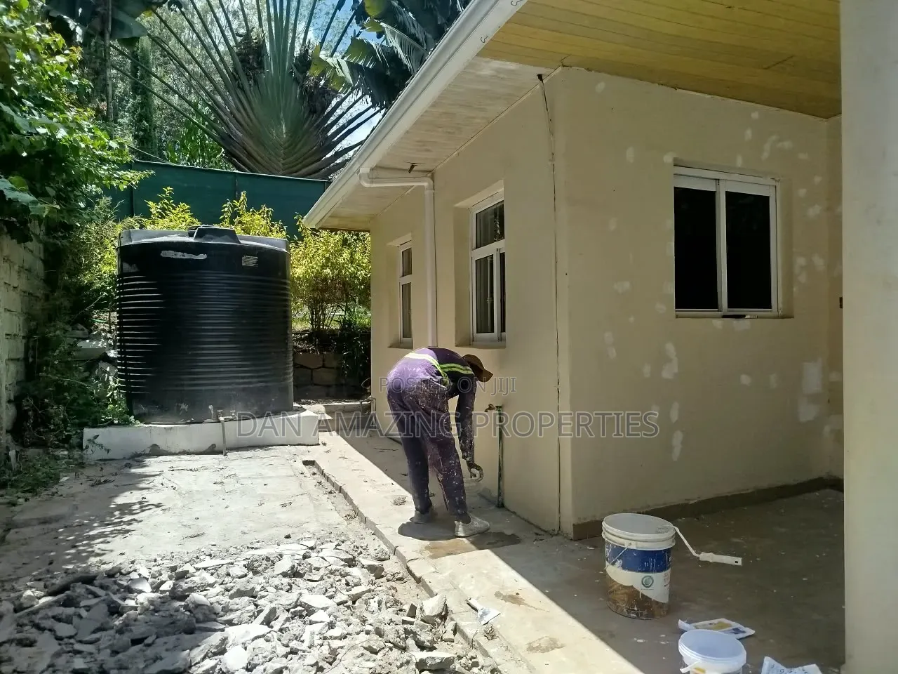 3bdrm Bungalow in Karen Plain for rent