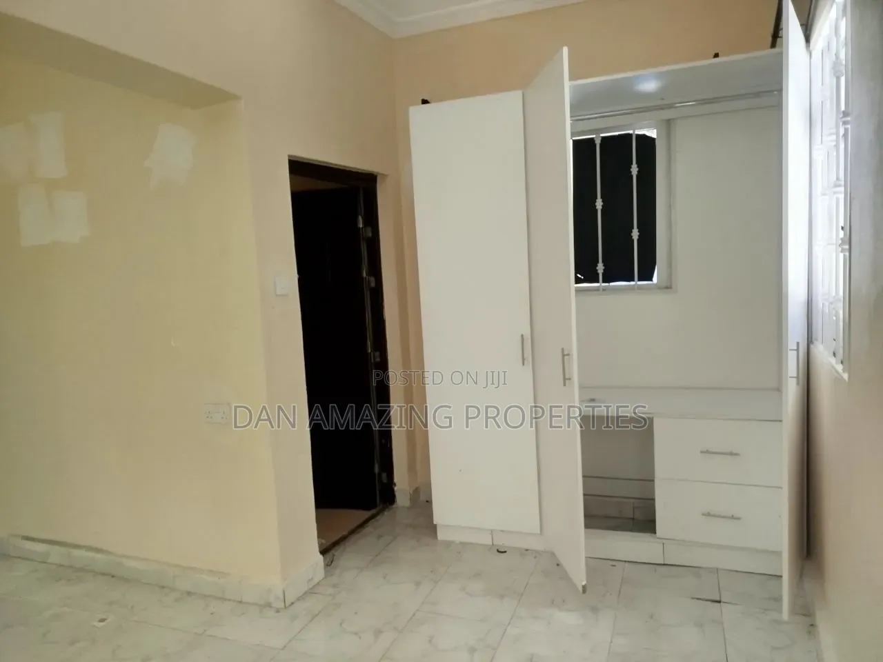3bdrm Bungalow in Karen Plain for rent