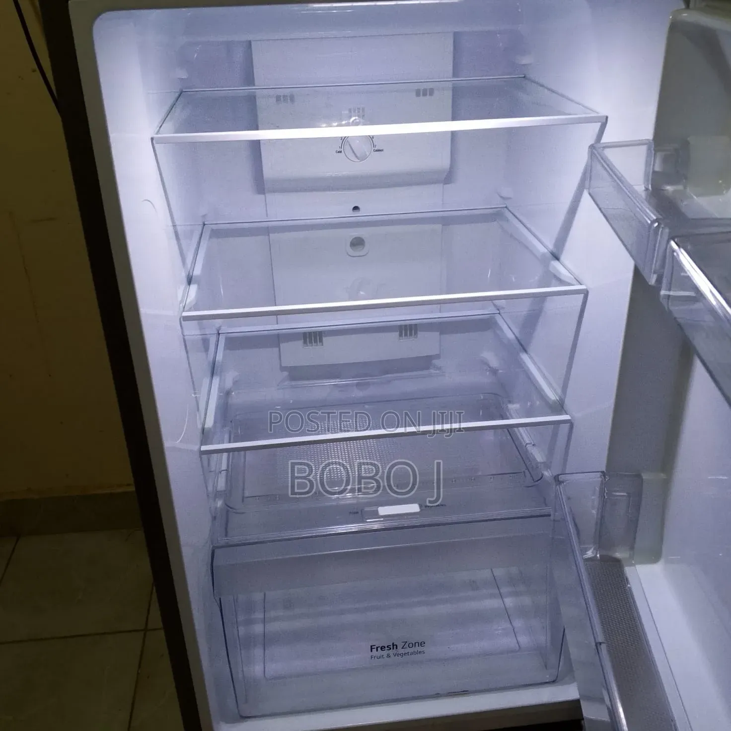 Refrigerator LG