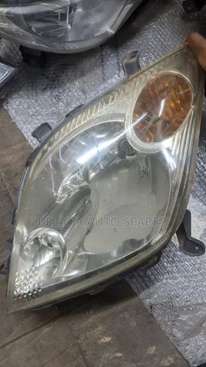 Toyota Ist 2005 Non Xenon