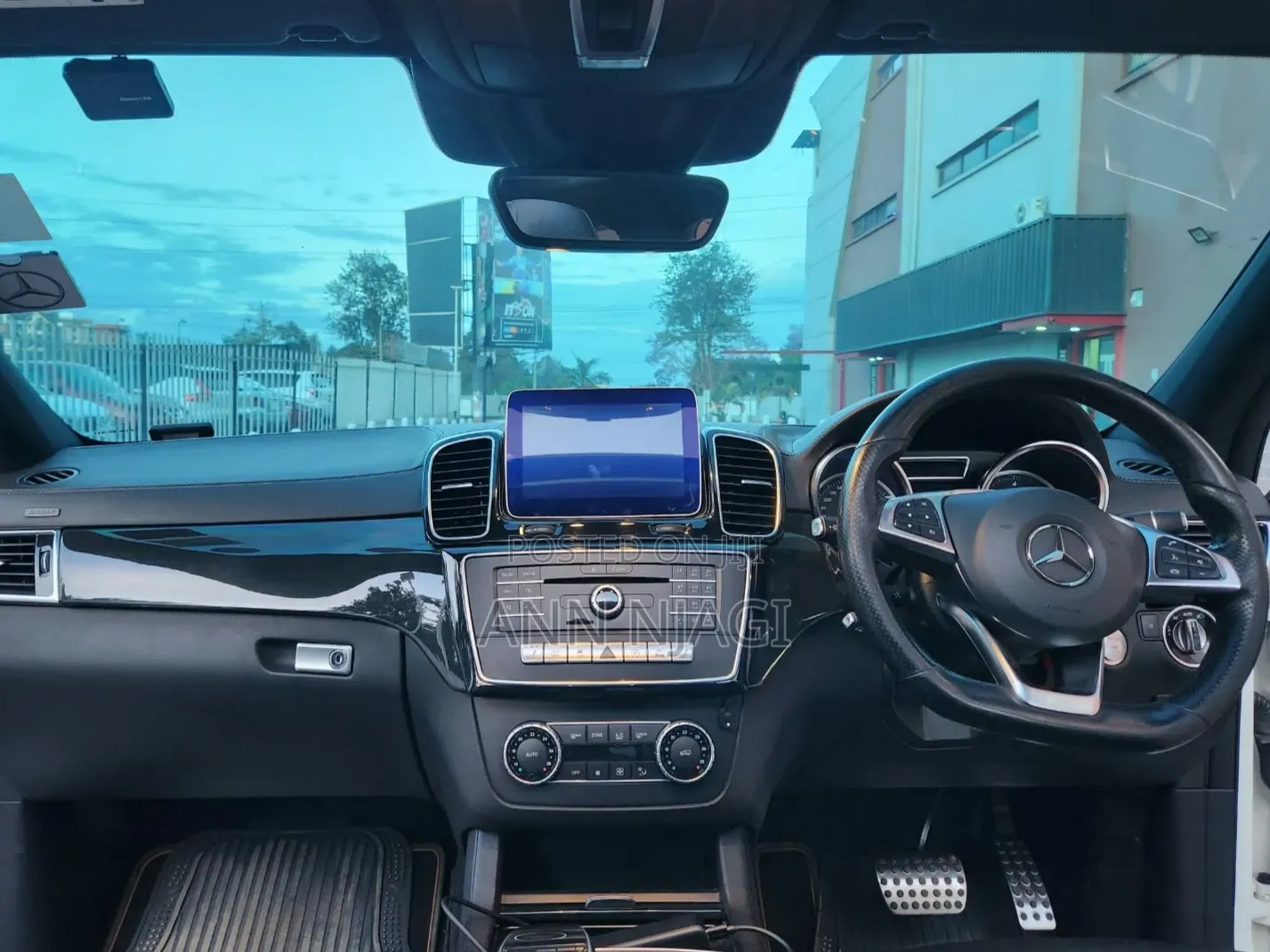 Mercedes-Benz GLE-Class 2018 White
