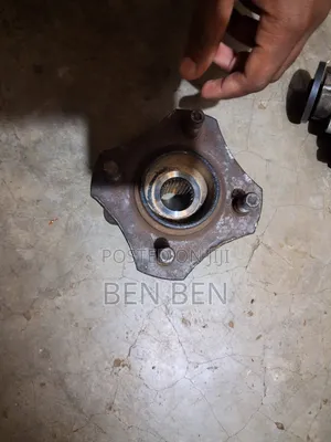Nissan Tiida Wheel Hub 4 Wheel Drive