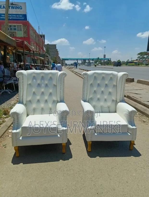 King Chairs/Salon Chairs - main view
