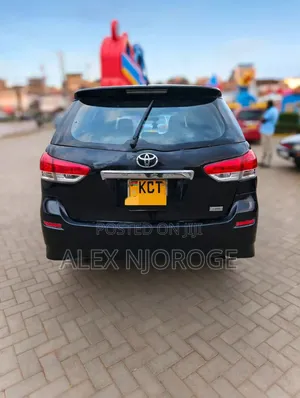 Toyota Wish 2012 Black