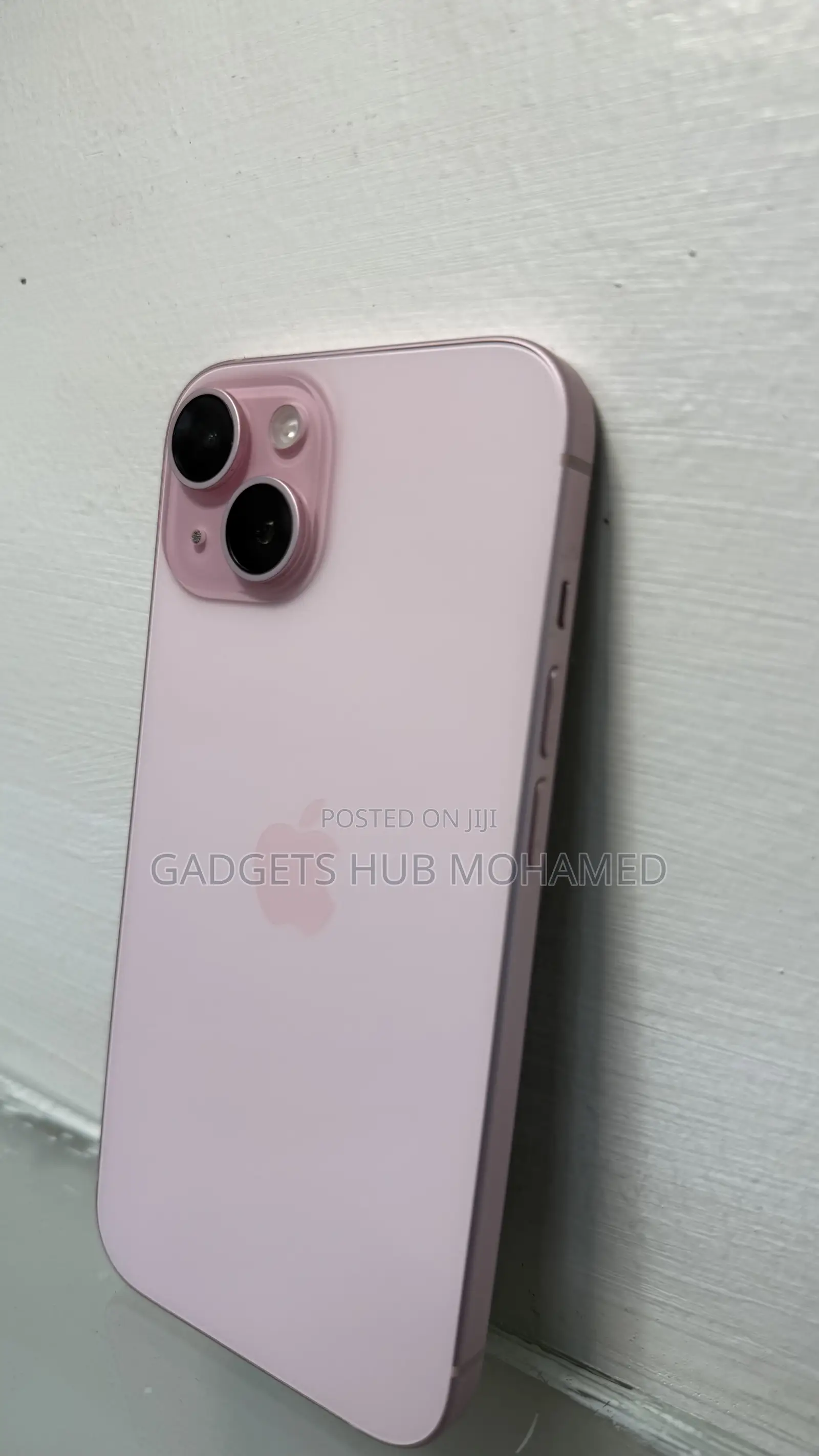 Apple iPhone 15 256 GB Pink