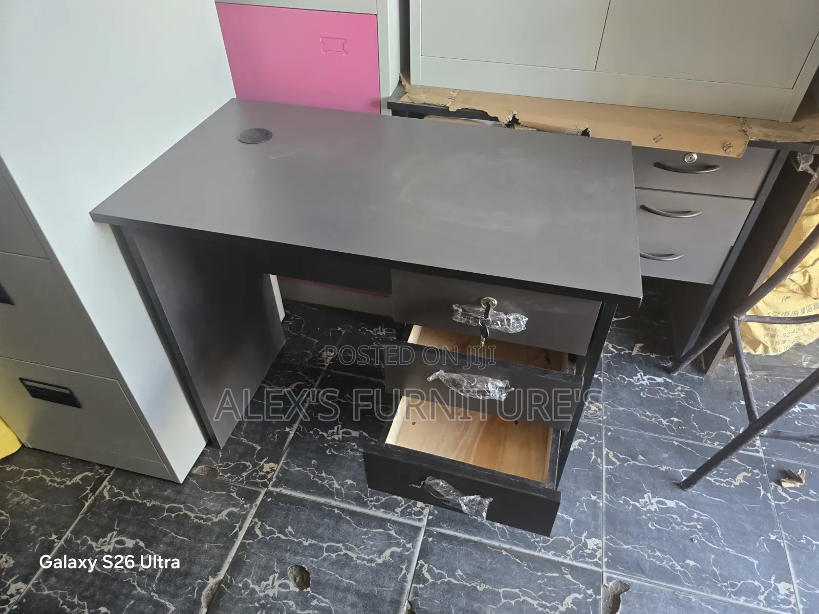 Elegant Modern Office Desk for Reception Desk