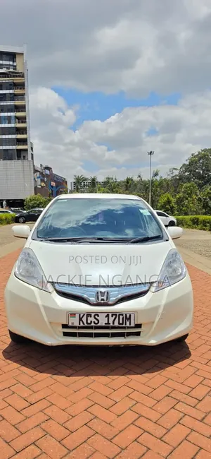 Honda Fit 2012 White