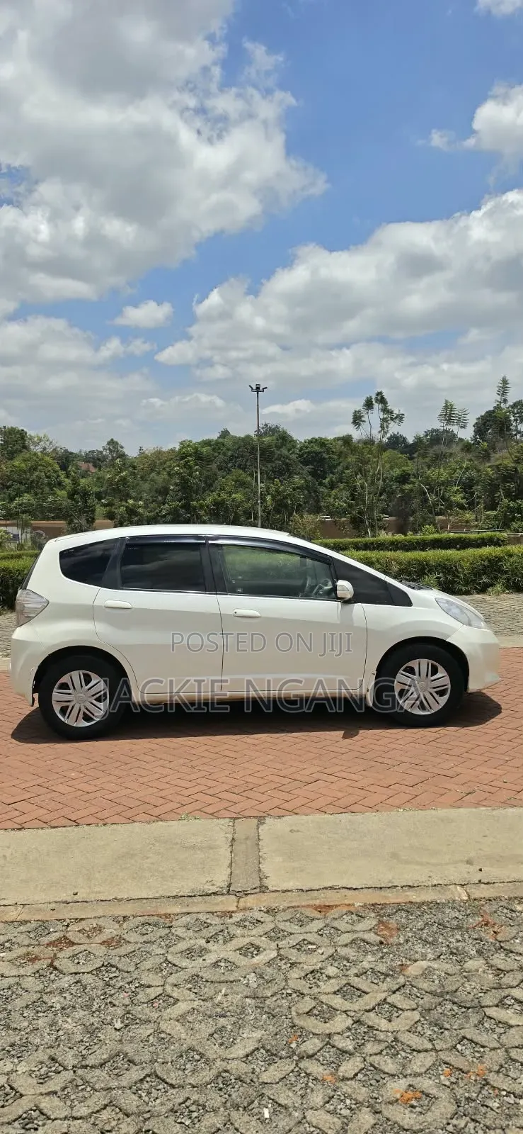 Honda Fit 2012 White