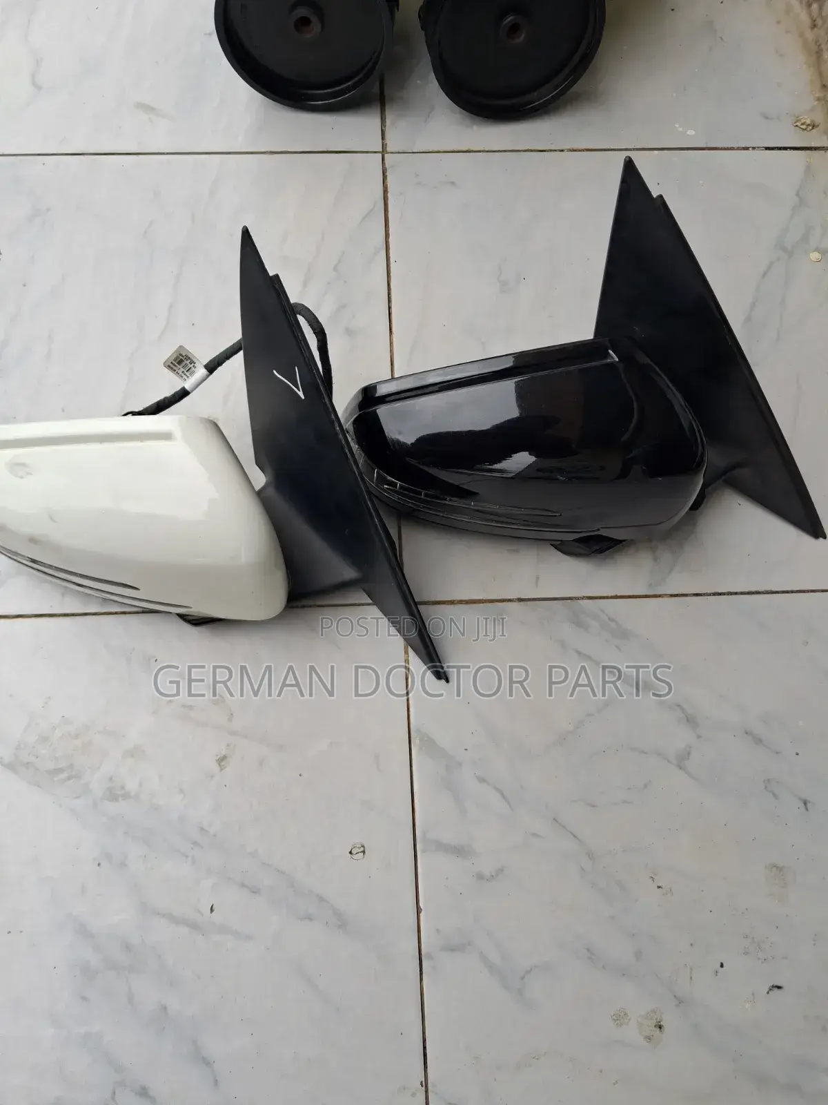 W204 Side Mirrors
