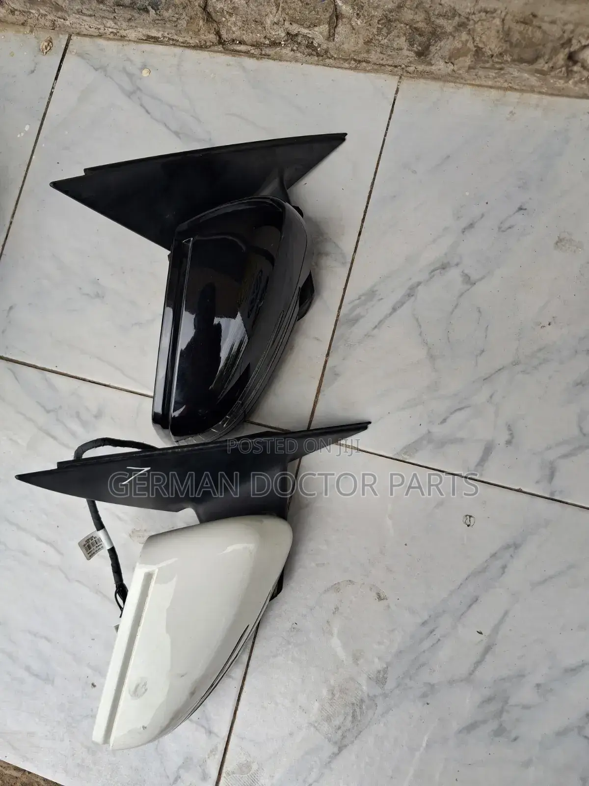 W204 Side Mirrors